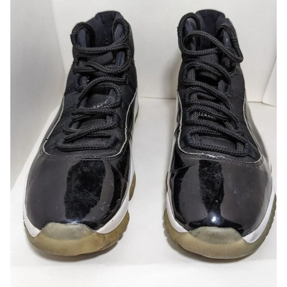 Nike jordan 11